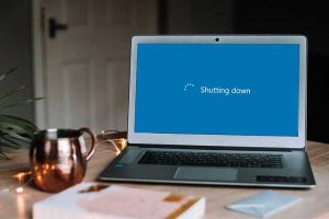 علت روشن خاموش شدن اتوماتیک کامپیوتر