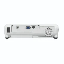 نمای جلویی ویدئو پروژکتور Epson EB-E01 با لنز و دریچه تهویه